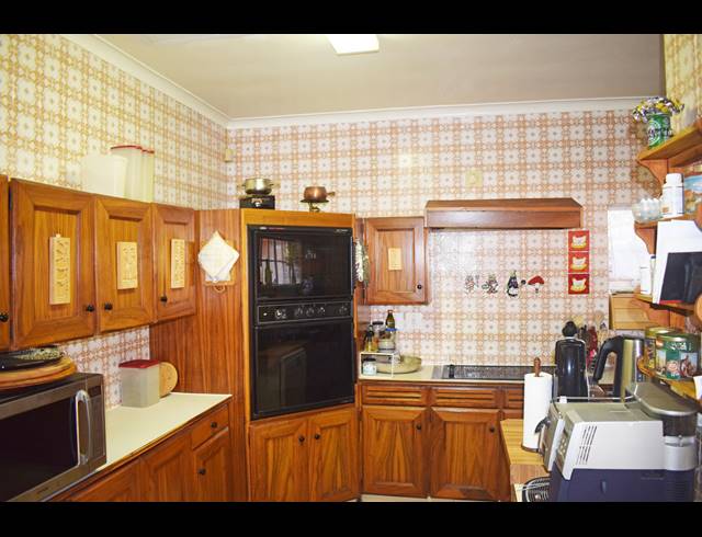3 BEDROOM HOUSE FOR SALE IN MELROSE NORTH